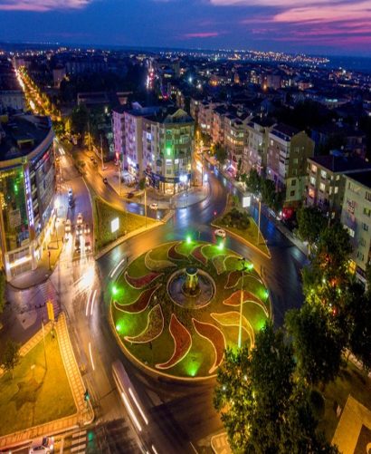 Optimized by JPEGmini 3.15.0.81154240 0x059c04c3